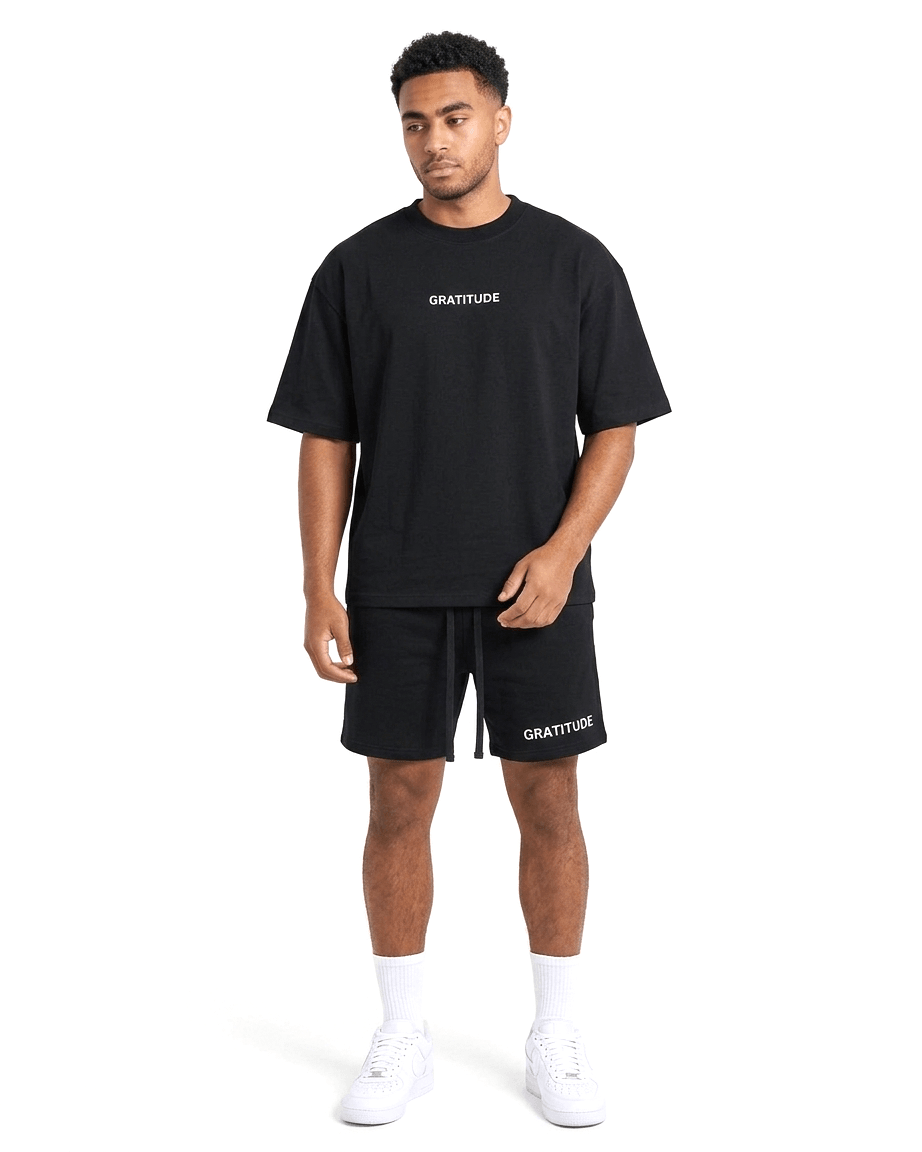 GRATITUDE Essential Sweatshorts – Black - 4